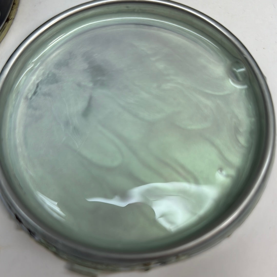Outrageous PEARL GREEN GHOST PEARL, light green Tri-coat basecoat 1:1 mix