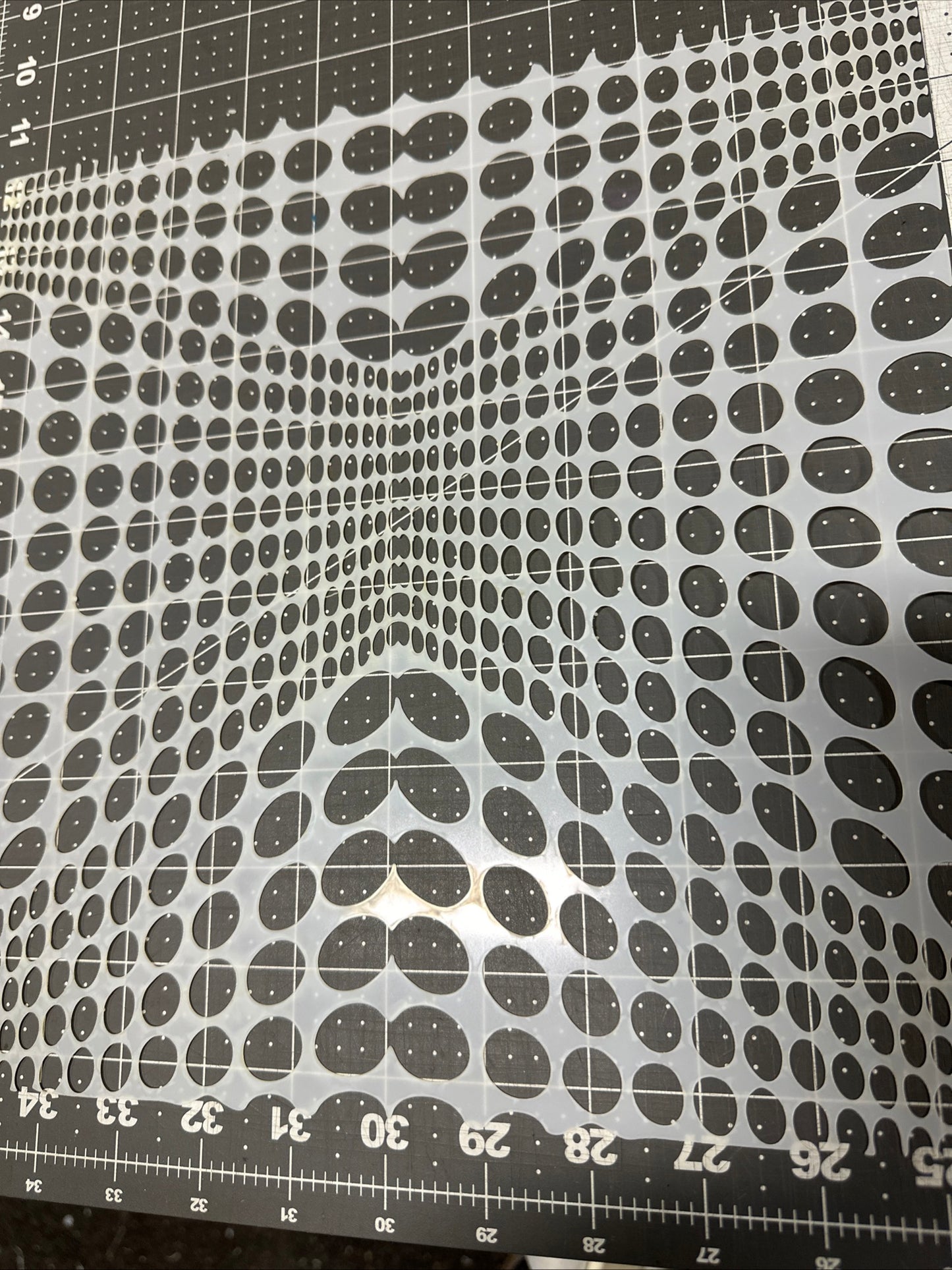 3D holes Circles Fade AIRBRUSH Paint STENCIL Reusable