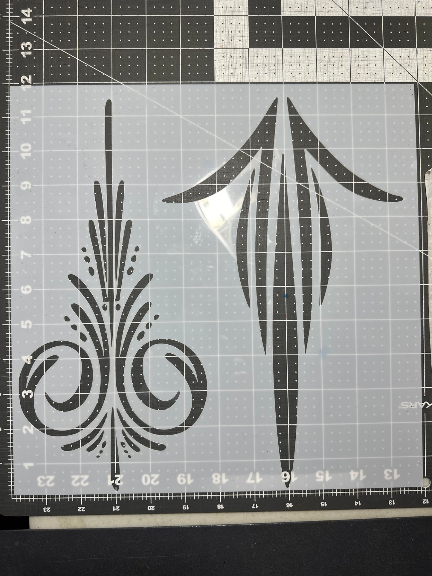 Pinstripes 2 designs 12x12” MYLAR Reuseable