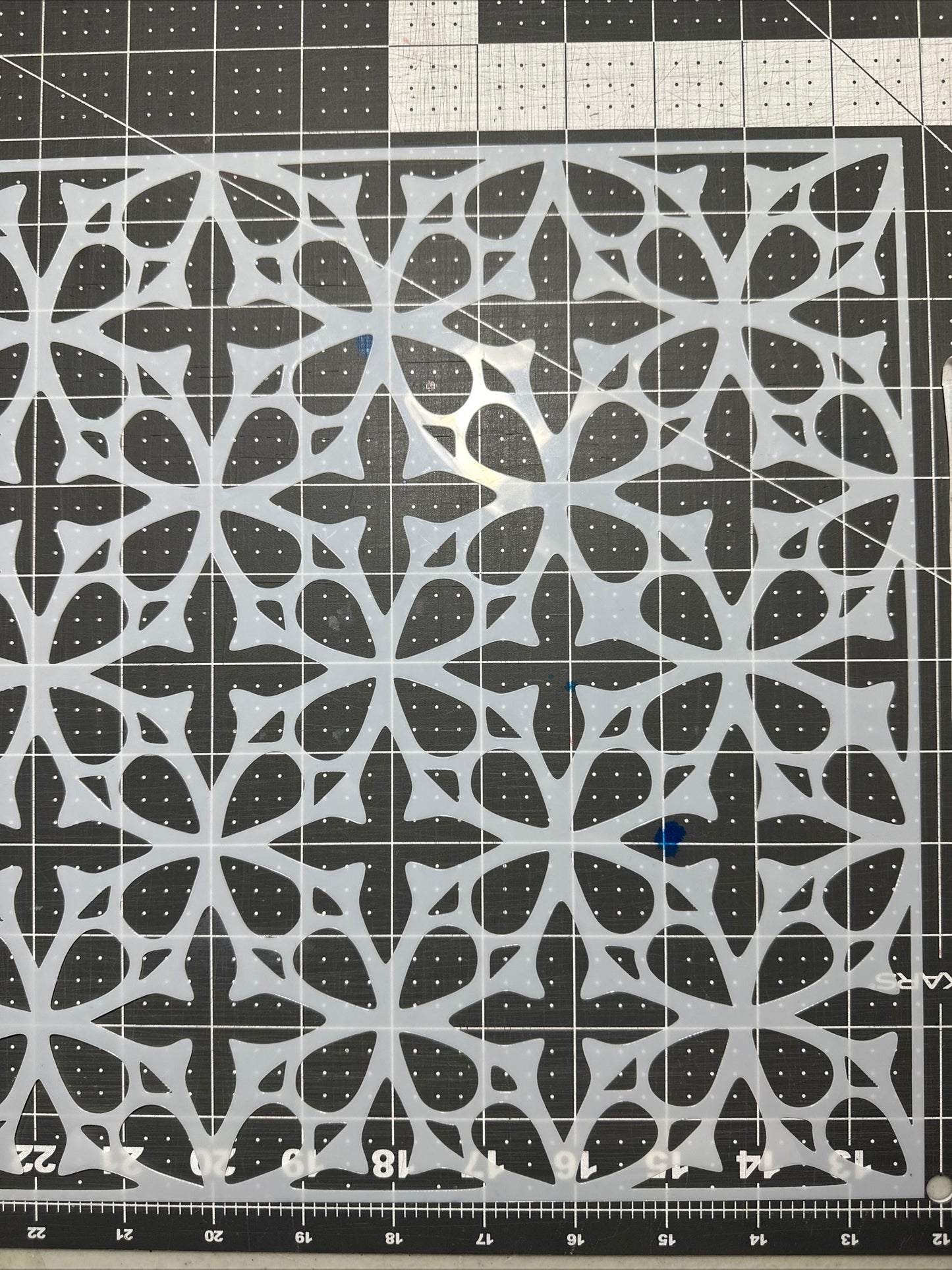 Stained glass Window Geometric AIRBRUSH Paint STENCIL Mylar 12” REUSEABLE