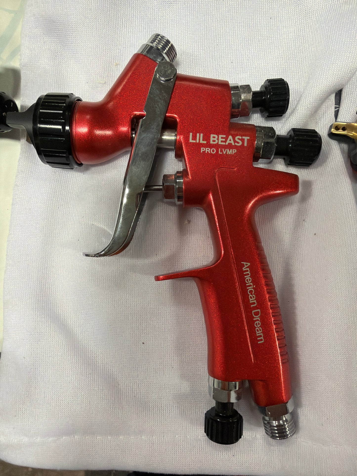 LIL BEAST 0.8mm MINI PAINT GUN SPRAYER for BIKES, GRAPHICS, SMALL PARTS, CERAKOTE, base, clear