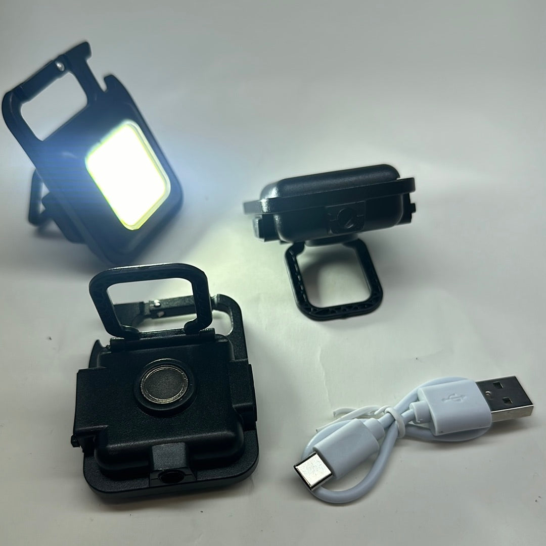 COMPACT Paint Gun LED LIGHT / KEYCHAIN w/ magnet, stand, rechargeable, BRIGHT, works GREAT $7