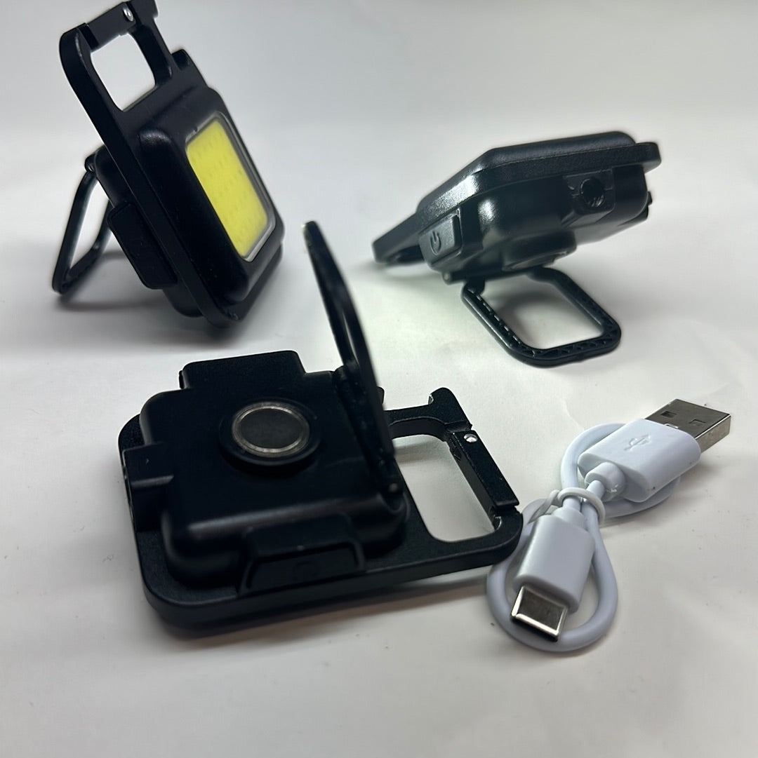 COMPACT Paint Gun LED LIGHT / KEYCHAIN w/ magnet, stand, rechargeable, BRIGHT, works GREAT $7