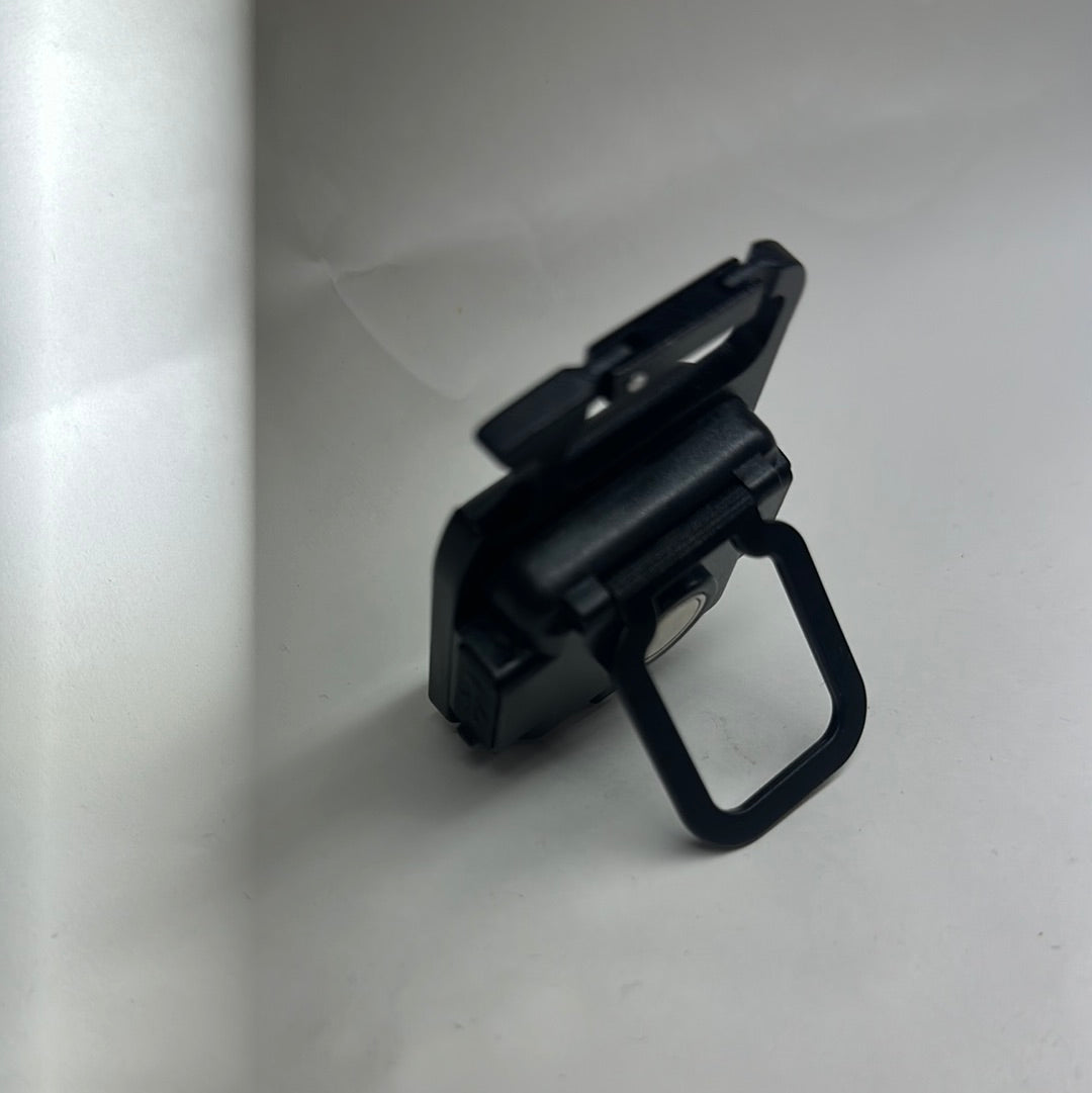 COMPACT Paint Gun LED LIGHT / KEYCHAIN w/ magnet, stand, rechargeable, BRIGHT, works GREAT $7