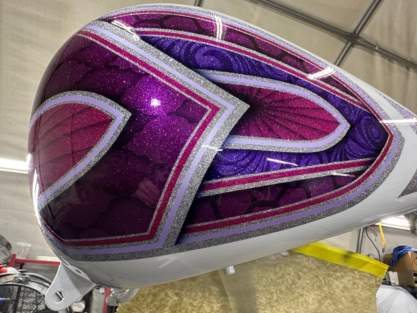 FLAKE BEAST 2.5mm LVMP PAINT GUN SPRAYER for FLAKES, SUPER HIGH BUILD PRIMER, POLYESTER FILLER