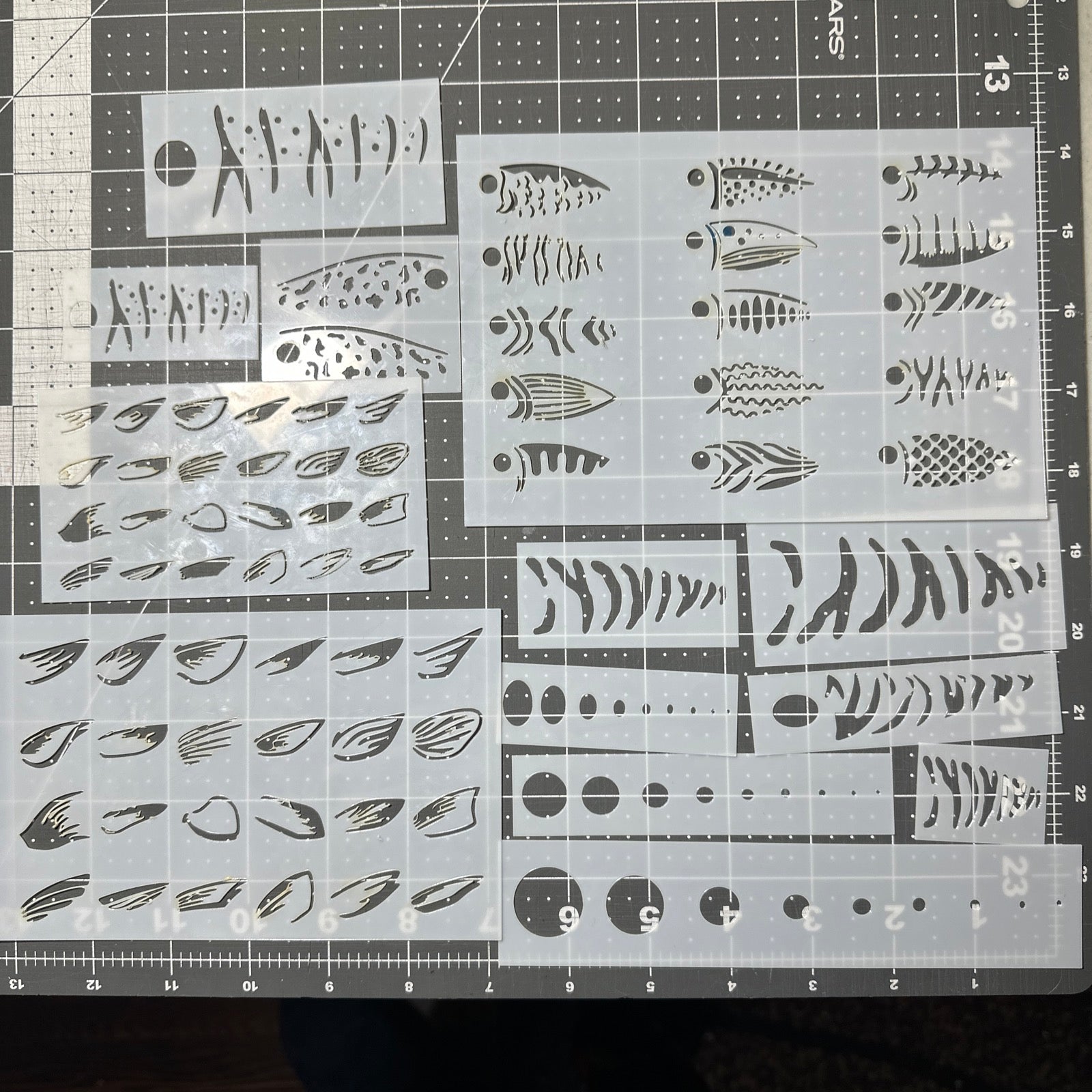 13pc FISHING FISH LURE PAINTING AIRBRUSH Custom Paint STENCIL Mylar Reusable Stencils FINS EYES CRANKBAITS 13pc FISHING FISH LURE PAINTING AIRBRUSH Custom Paint STENCIL Mylar Reusable Stencils FINS EYES CRANKBAITS
