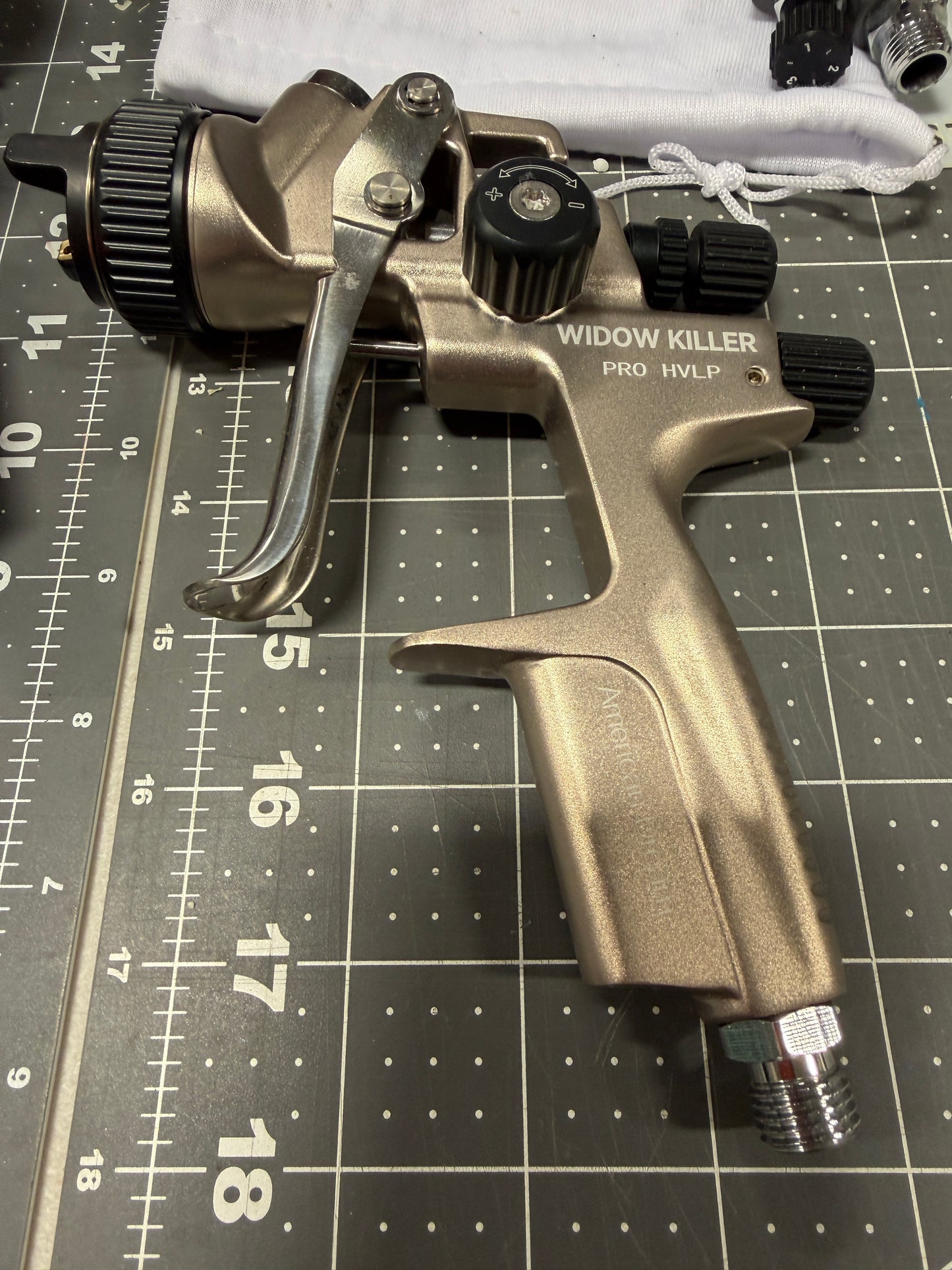 WIDOW KILLER PAINT GUN 1.3 HVLP for BASE COAT BASECOAT